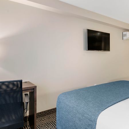Quality Inn Centre-Ville Монреаль Экстерьер фото